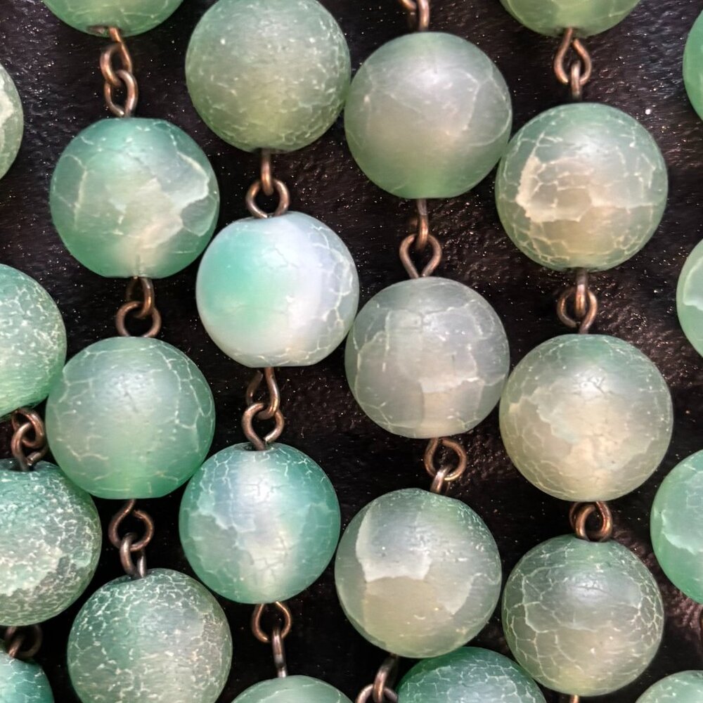 Vintage Green Beaded Necklace - Picture 3 of 4